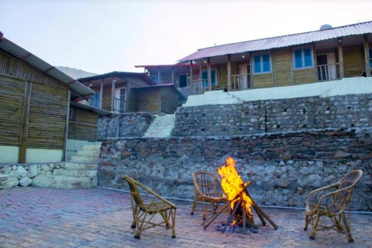 Glamwood Resort Dhanaulti, Ranked 1 In Дганолті Екстер'єр фото