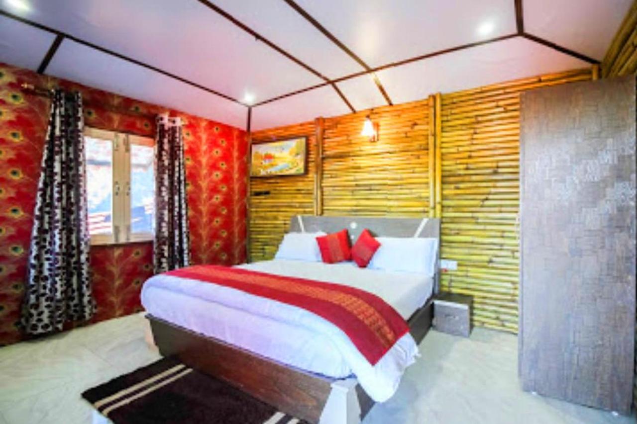 Glamwood Resort Dhanaulti, Ranked 1 In Дганолті Екстер'єр фото